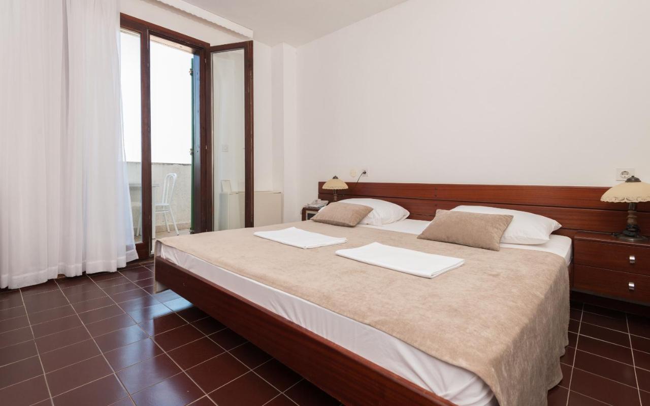 Hotel Zenit Neum Exterior foto